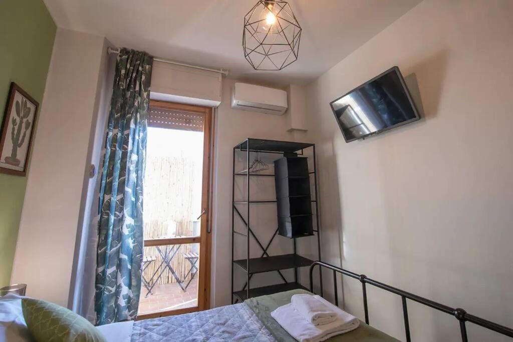 Ferienwohnung Alice'S Guest Parking & Wi-Fi Pisa Exterior foto